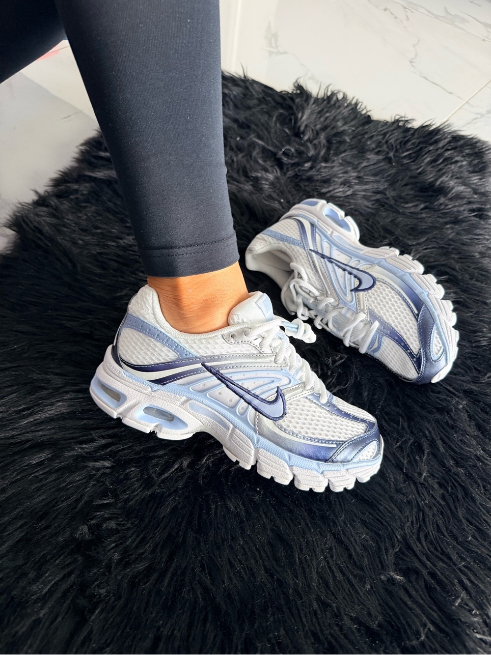 Nike Air Max Moto 2K